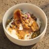Nina’s Recept: Gekruide Kokosrijstpap met Pinda & Gebakken Banaan cover